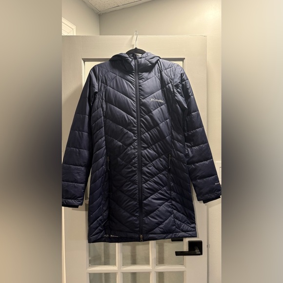 Women's Heavenly Long Hooded Winter Jacket (small) - Picture 5 of 9